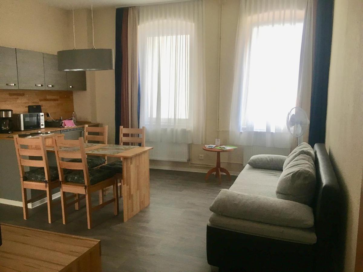 Pension Am Pollingpark Haus II Dessau-Rosslau Luaran gambar